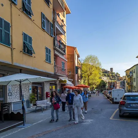 La Casa Di Frida Vernazza